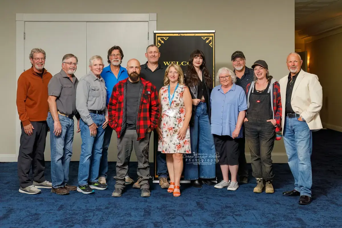 Surprise visit at the Oak Island Con Meet & Greet